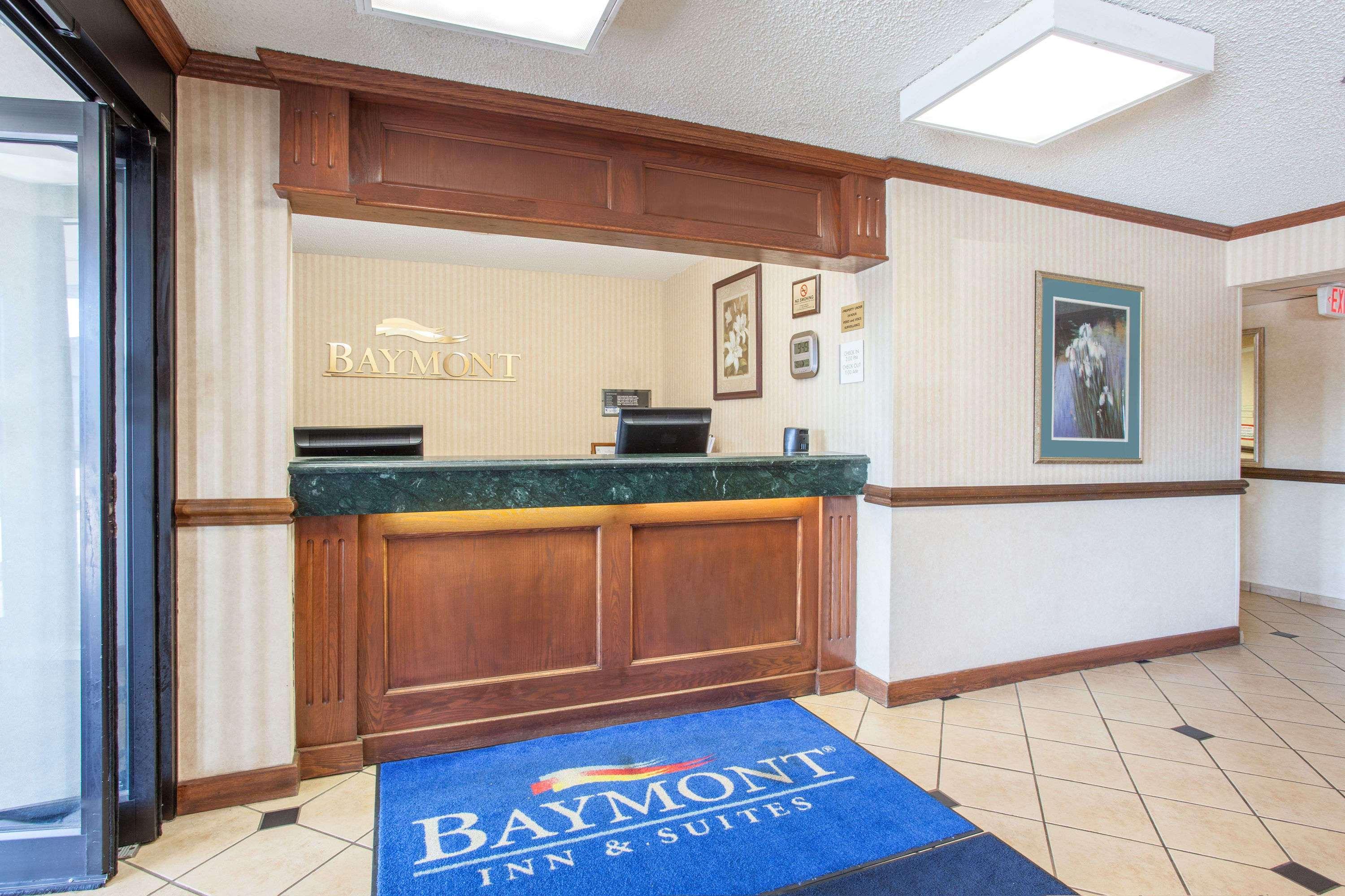 Baymont By Wyndham Detroit/Roseville Exteriör bild